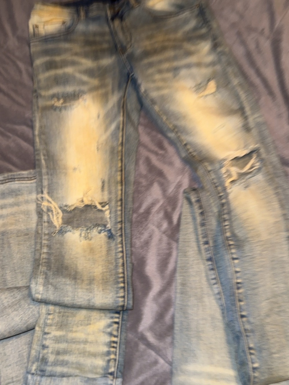 Tulones Light Blue Distressed Dust Shotgun Stack Flare Jeans 32